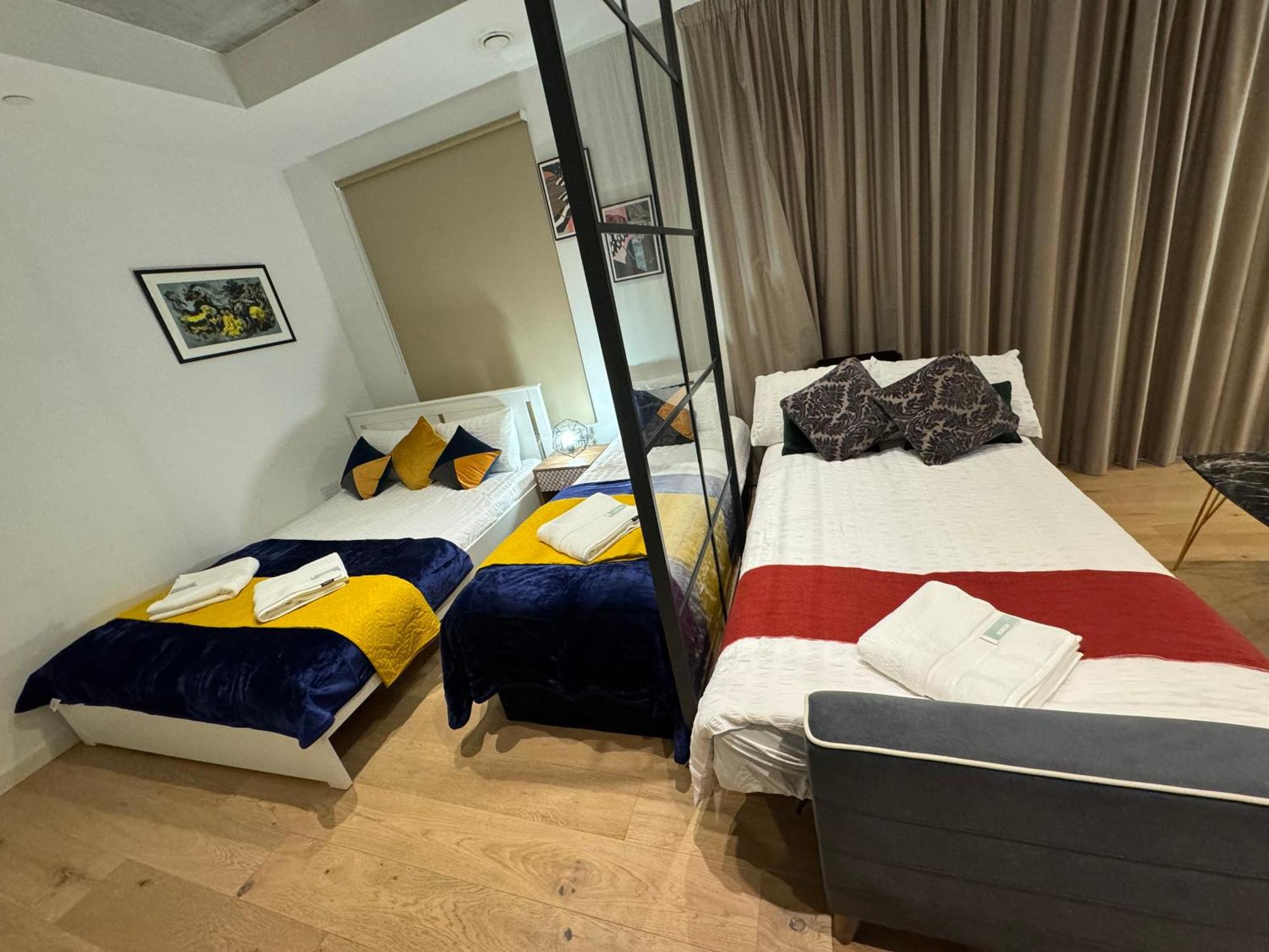 Amazing Cosy Apartment, Next To O2 Arena And Close To London Excel, Secure Parking Eksteriør bilde