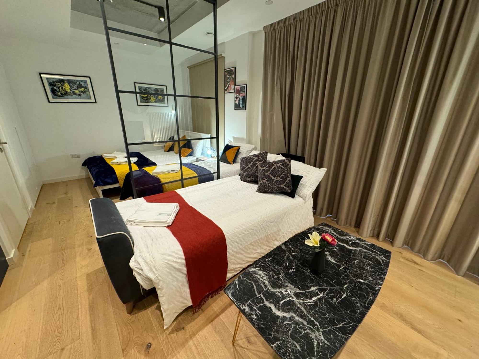 Amazing Cosy Apartment, Next To O2 Arena And Close To London Excel, Secure Parking Eksteriør bilde