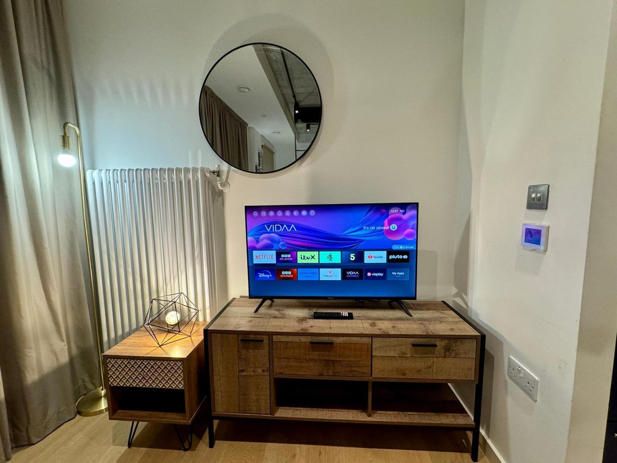 Amazing Cosy Apartment, Next To O2 Arena And Close To London Excel, Secure Parking Eksteriør bilde